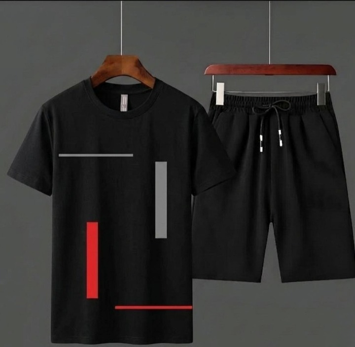 Men's Summer shirt & Shorts Tracksuit Set – Lightweight & Comfortable Casual Wear (Sizes from medium to extra large))